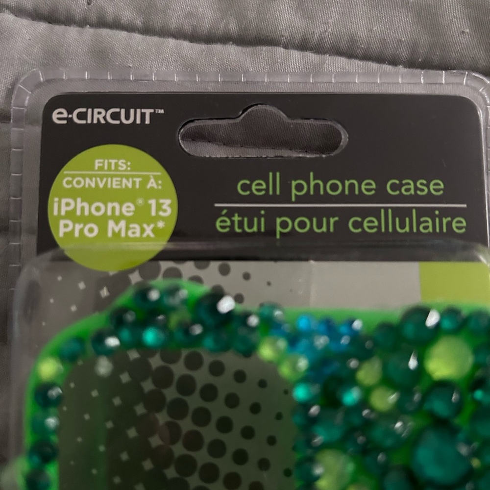 iPhone 13 Max cell phone case - Picture 2 of 3